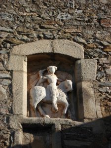 relieve santiago